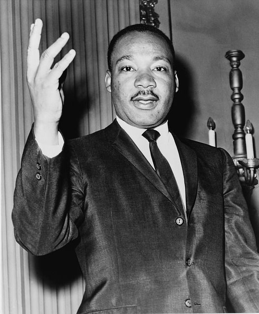 350946_martin-luther-king-jr-393870_640.jpg