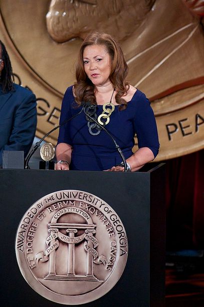 Michele Norris accepts the Peabody Award for "The Race Card Project."